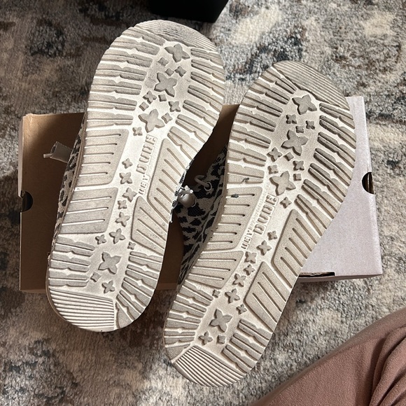 heydude Wendy Cheetah Grey - Picture 5 of 7